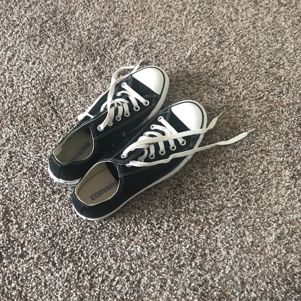Converse - Picture 3 of 5